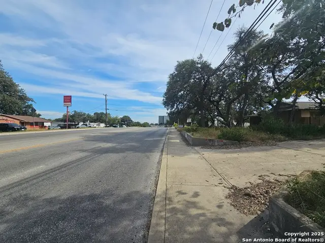 5142 Wurzbach Rd, San Antonio, TX 78238 - Image #2