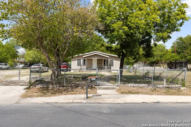 231 Inez Ave, San Antonio, TX 78228 - Image #2