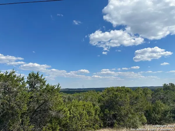 211 Restless Wind, Spring Branch, TX 78070