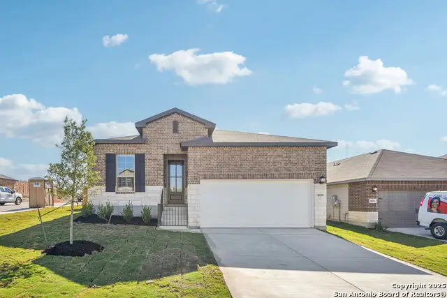 10290 King Robert, San Antonio, TX 78239 - Image #2