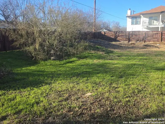 1405 Bailey Ave, San Antonio, TX 78210 - Image #2