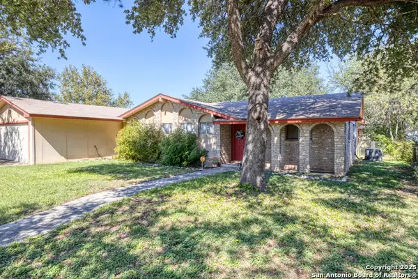 622 Dorothy Jo, Uvalde, TX 78801