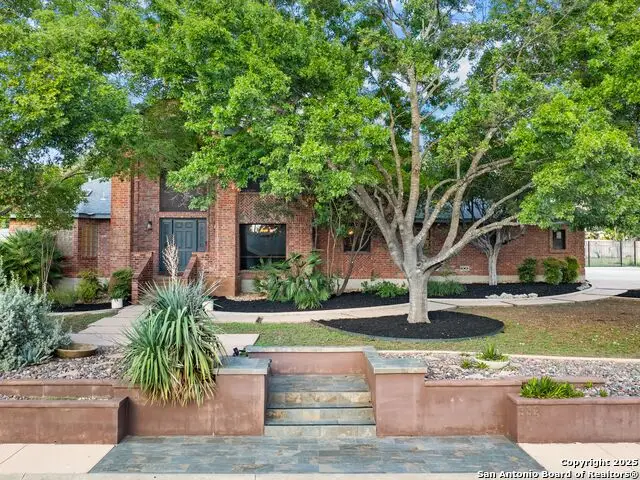 332 Towne Vue, Castle Hills, TX 78213 - Image #1