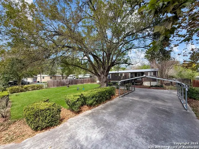 1521 Pecan Dr Nw, McQueeney, TX 78123 - Image #3