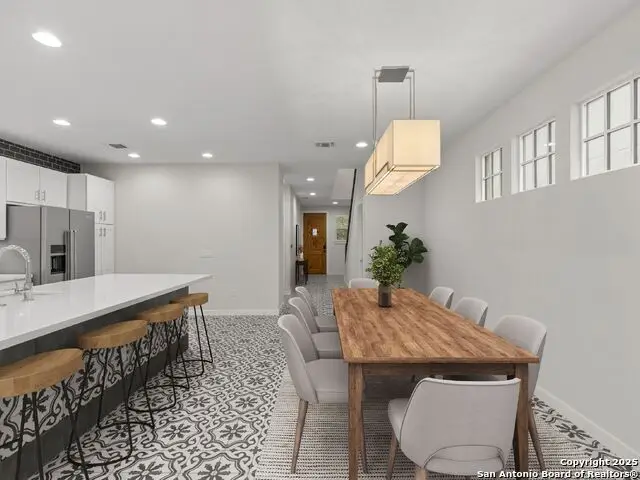 350 E Olmos Drive, San Antonio, TX 78212 - Image #3