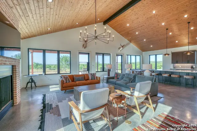 1343 S Fm 1343, Devine, TX 78016 - Image #2