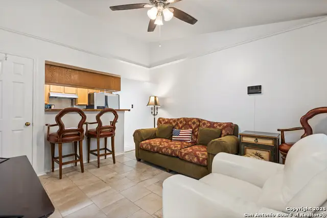 11610 Vance Jackson #870, San Antonio, TX 78230 - Image #2