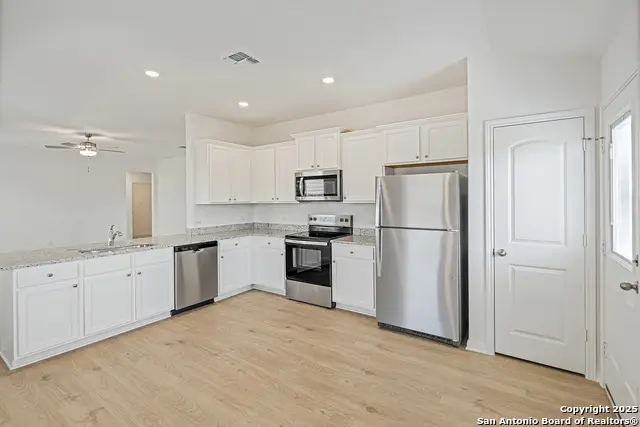 15014 Telfaire Meadow, Von Ormy, TX 78073 - Image #3