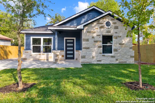618 S San Gabriel, San Antonio, TX 78237 - Image #1