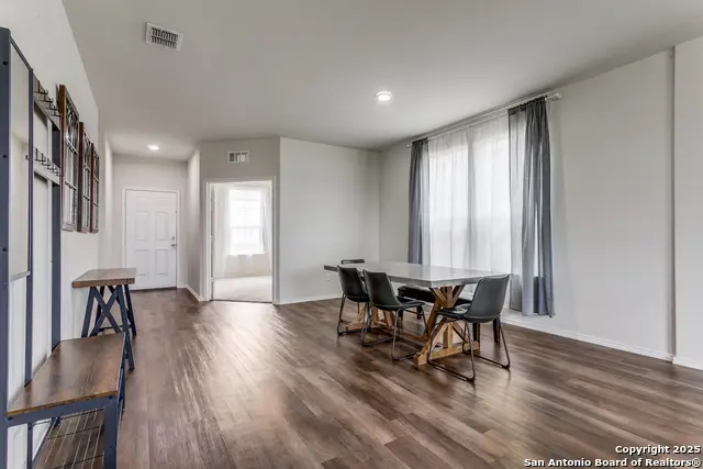 6727 Ashcat, Converse, TX 78109 - Image #3