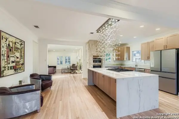 211 Elizabeth, Terrell Hills, TX 78209