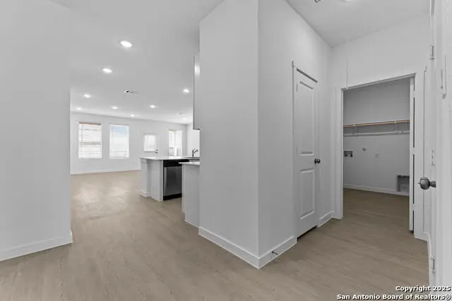 31908 Ambrose St, Bulverde, TX 78163 - Image #2