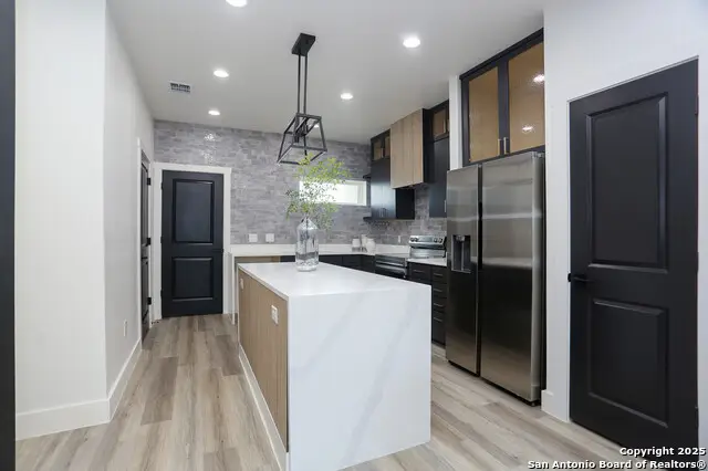 138 E Lachapelle, San Antonio, TX 78204 - Image #1