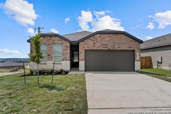 31927 Ambrose St, Bulverde, TX 78163