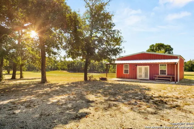 15835 E Us Highway 90, Kingsbury, TX 78638 - Image #3