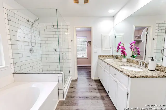 4 Aubrey Ct, San Antonio, TX 78216 - Image #3