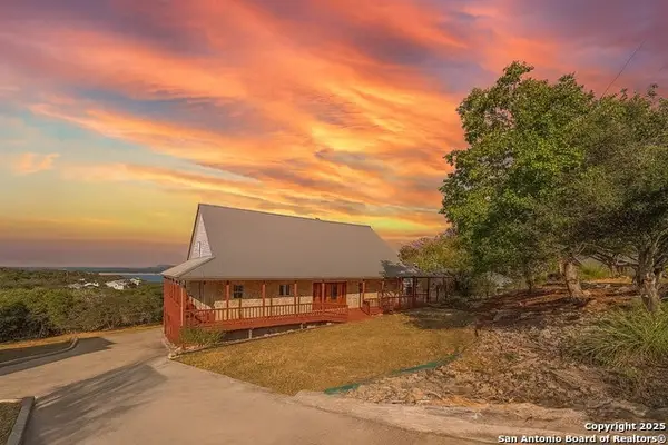 1174 Highland Terrace, Canyon Lake, TX 78133