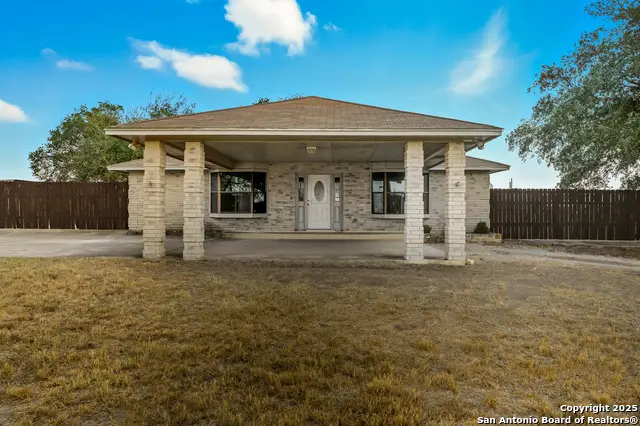 706 Sunrise, La Vernia, TX 78121 - Image #1