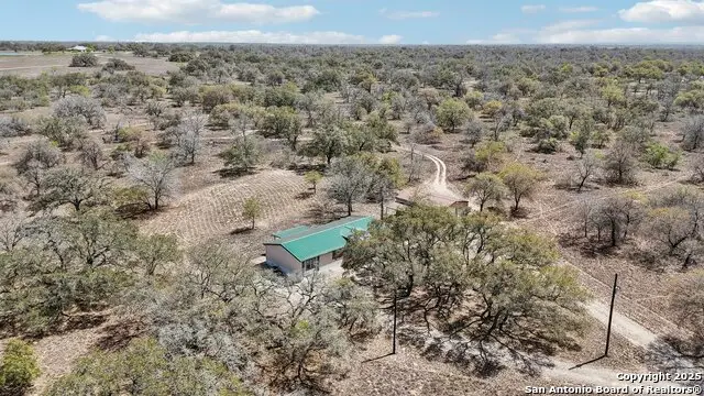 609 County Road 785, Natalia, TX 78059 - Image #3