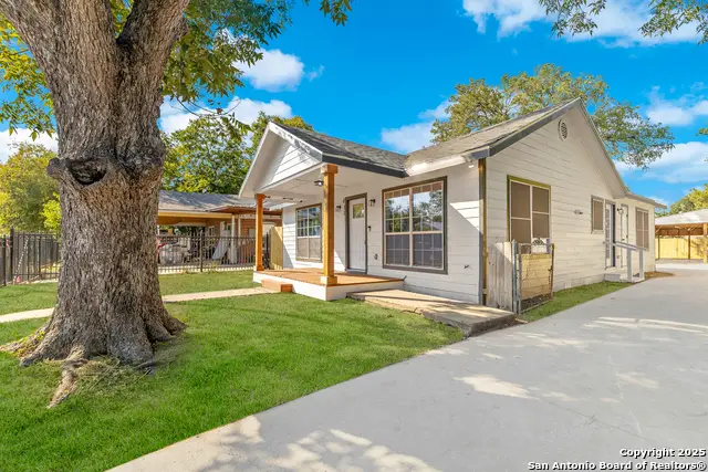 611 Sims, San Antonio, TX 78225 - Image #3