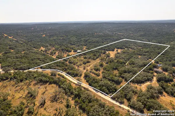 540 Pr 233, Hondo, TX 78861