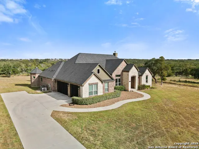 451 Stone Loop, Castroville, TX 78009 - Image #2