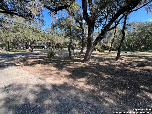 102 Krameria, San Antonio, TX 78213 - Image #2