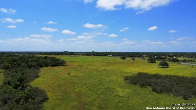 1922 County Road 407, Yoakum, TX 77995 - Image #1