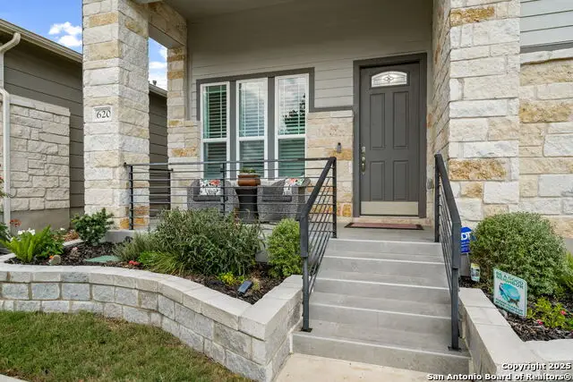 620 Guenther, New Braunfels, TX 78130 - Image #2