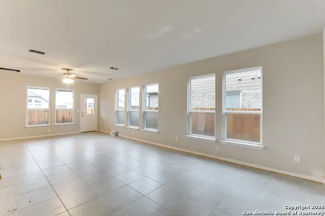 5901 Fannin Point, Schertz, TX 78108 - Image #3