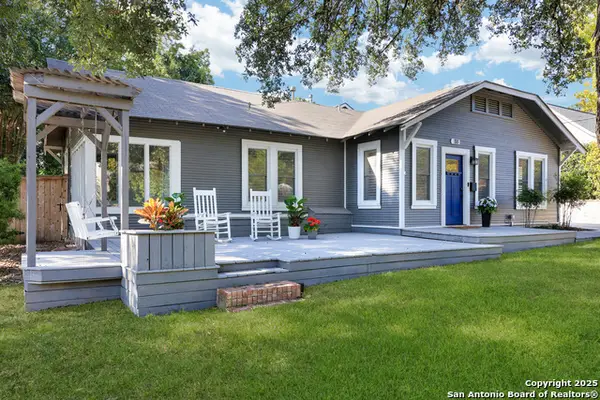 118 Routt St, Alamo Heights, TX 78209