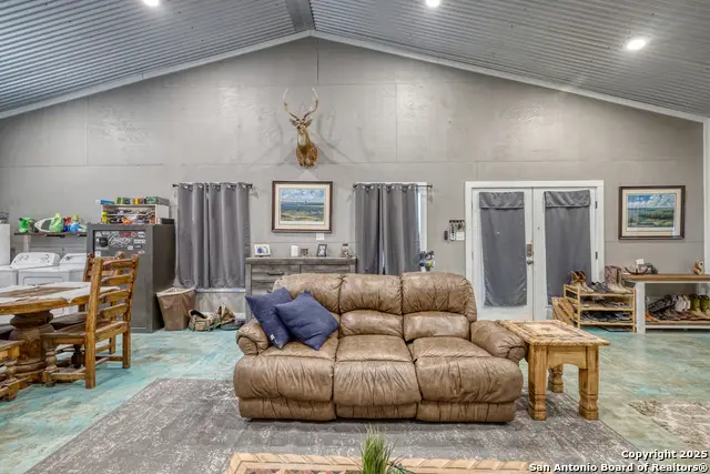 944 Fm 1049, Knippa, TX 78870 - Image #3