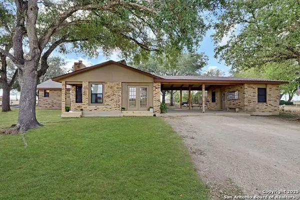 10862 Fm 537, Stockdale, TX 78160