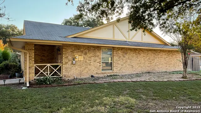 5449 Callaghan Rd, San Antonio, TX 78228 - Image #2