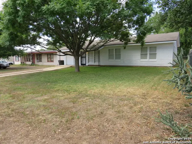 419 Anton Dr, San Antonio, TX 78223 - Image #1