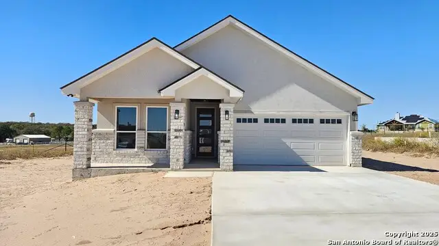 174 Pine Valley, La Vernia, TX 78121 - Image #2