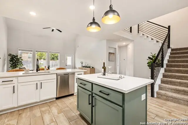 1707 Lawnside Rd, San Antonio, TX 78245 - Image #2