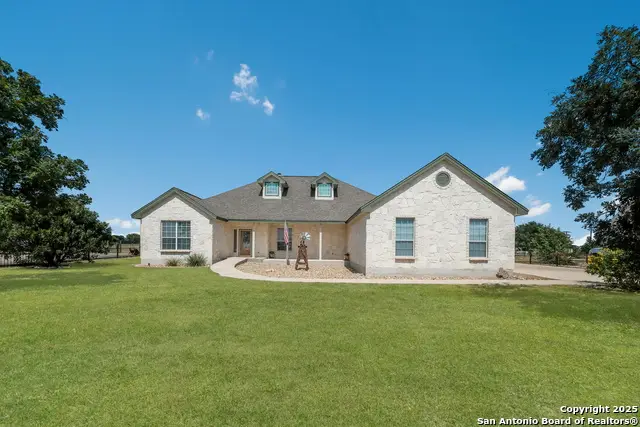1205 County Road 4516, Castroville, TX 78009 - Image #2