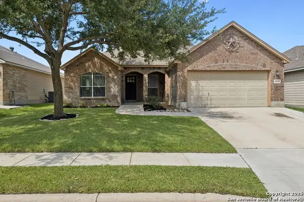 8819 Gustine, Helotes, TX 78023