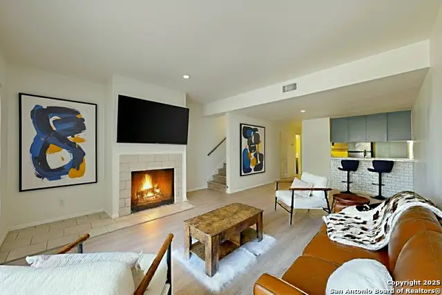 8642 Fredericksburg #106, San Antonio, TX 78240 - Image #1