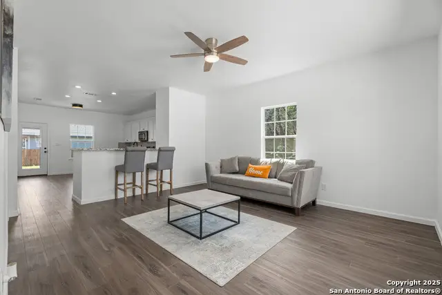 1734 Blueridge Dr, Canyon Lake, TX 78133 - Image #3