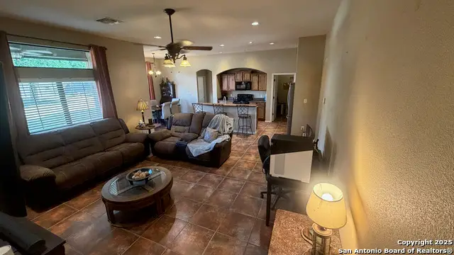 314 Yorktown, Pleasanton, TX 78064 - Image #2