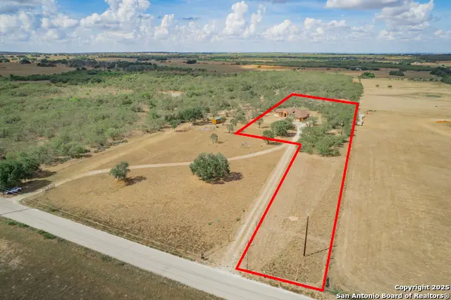 1427 County Road 323, Adkins, TX 78101 - Image #2