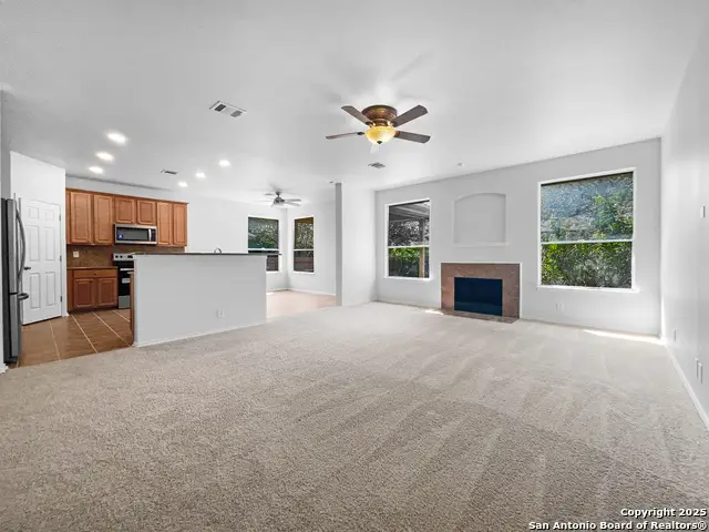 541 Triple Crown, Schertz, TX 78108 - Image #3