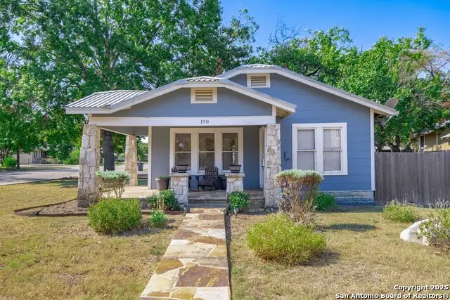190 S Chestnut Ave, New Braunfels, TX 78130 - Image #1