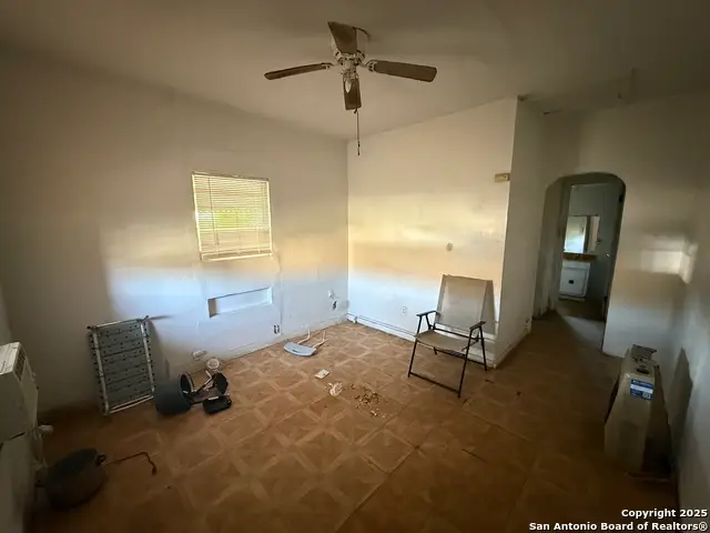 215 Gulf, San Antonio, TX 78202 - Image #2