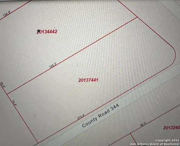 132 Chinaberry Hill, La Vernia, TX 78121 - Image #1