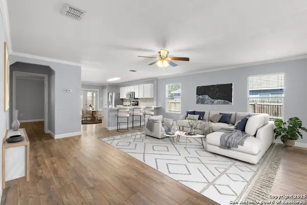 8119 Running Hollow, Selma, TX 78154