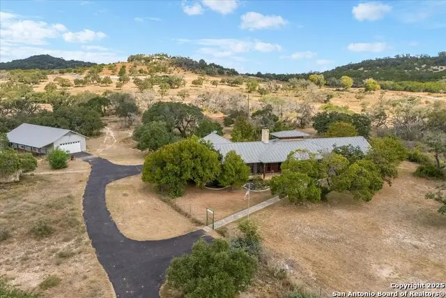 802 Ranch To Market Road 473, Comfort, TX 78013 - Image #1