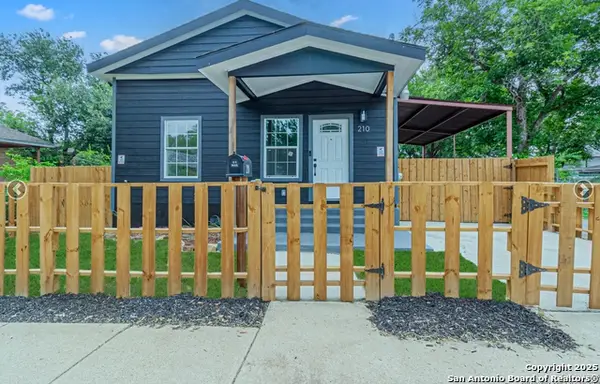 210 N San Jacinto, San Antonio, TX 78207